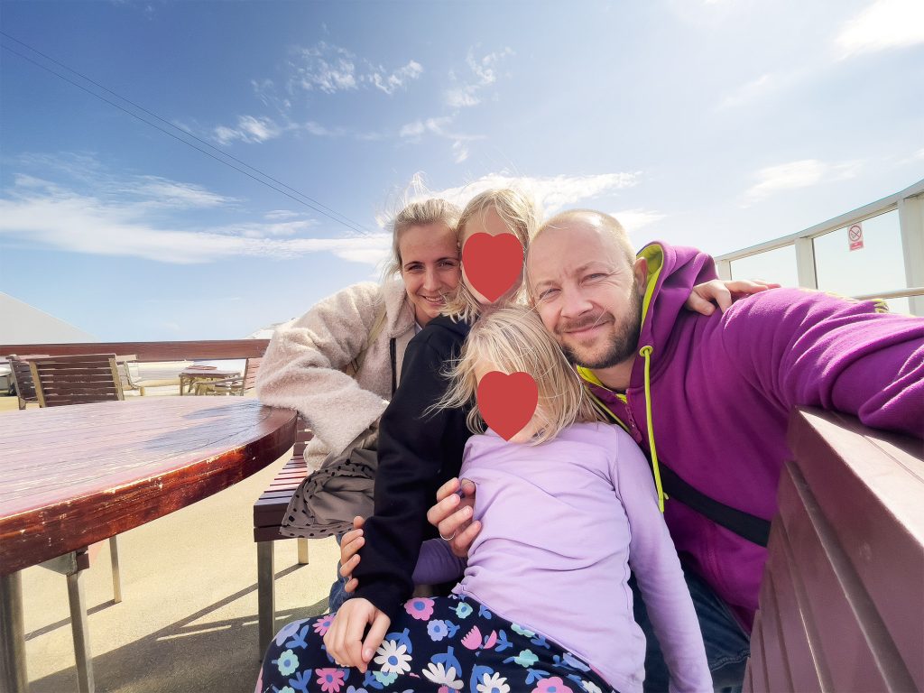 Auf der Fähre von Calais nach Dover am Sonnendeck